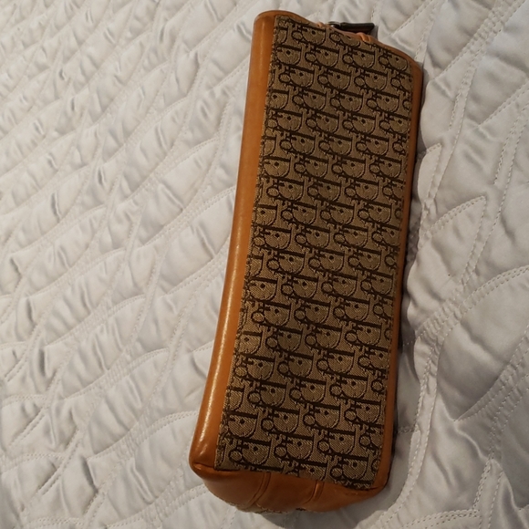 Dior authentic cosmetic bag good condition - Picture 3 of 5